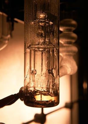 高所作業を安全かつ効率化！気圧ホイストレンタルの選び方と導入ポイント